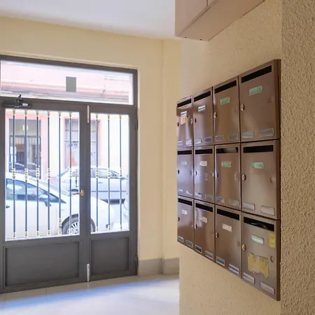 Loira Aljaferia Vistas Y Terraza Privada Apartamento Zaragoza